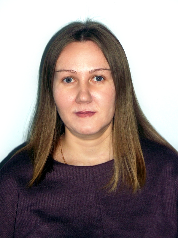 Эли Анна Витальевна.